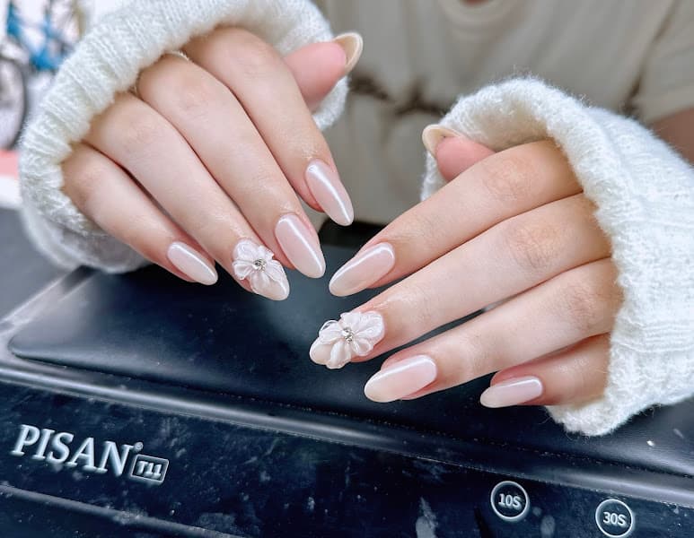 Hình ảnh Nails - Eyelash - Gội Đầu Massage - Dung Beauty - 4