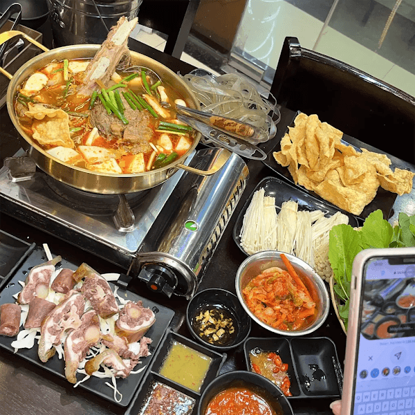 Ảnh bìa Lẩu Sườn Bò Kimchi Hàn Quốc