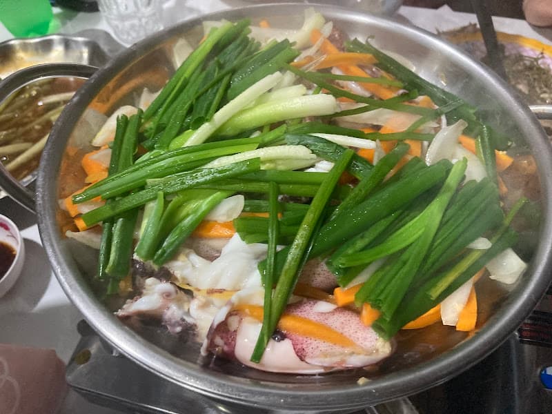 Hình ảnh Quán nhậu cây trứng cá - 3