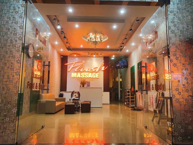 Ảnh bìa MASSAGE PLUSH (按摩店 + 마사지)