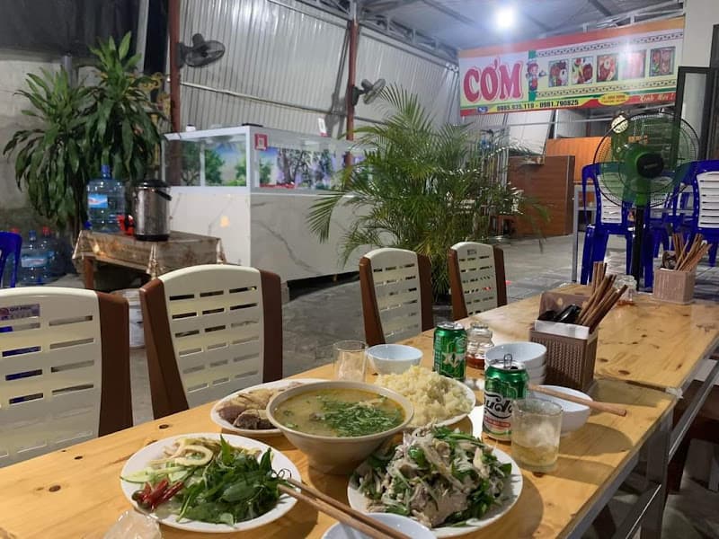 Hình ảnh Quán cơm Cô Phượng - 3