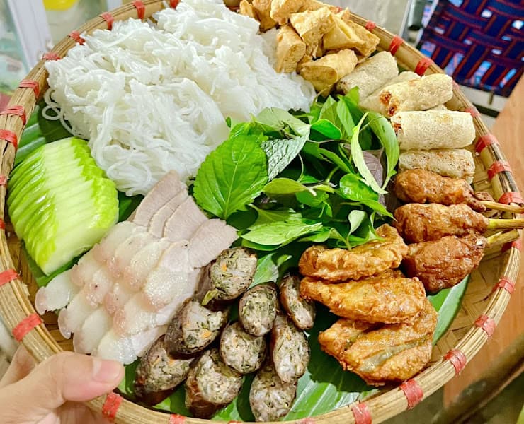 Hình ảnh BÚN ĐẬU ÚT BI - 5