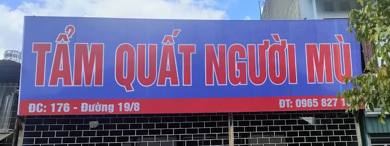 Ảnh bìa Tẩm Quất Người Mù Lai Châu