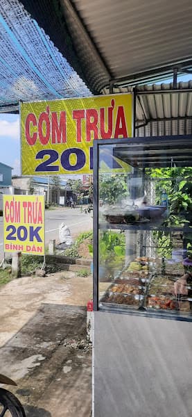 Hình ảnh CƠM TRƯA Bình Dân Ngọc Tài - 3