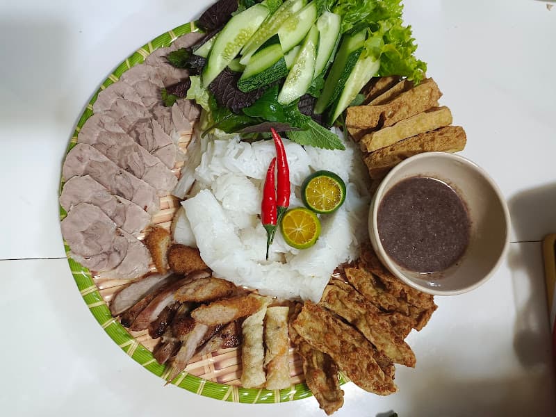 Ảnh bìa Bún đậu mắm tôm bi bo quán