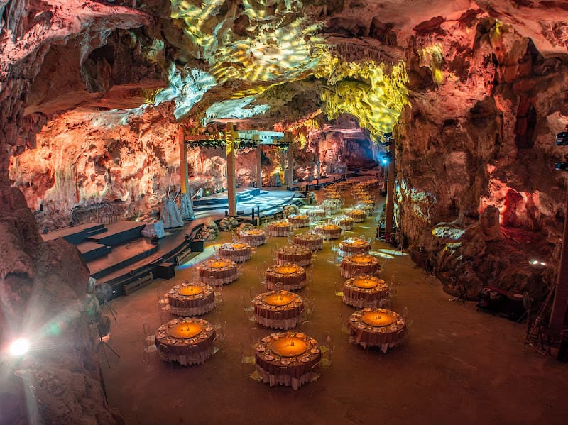 Hình ảnh Dragon Pearl Cave - Hang Ngọc Rồng - 4