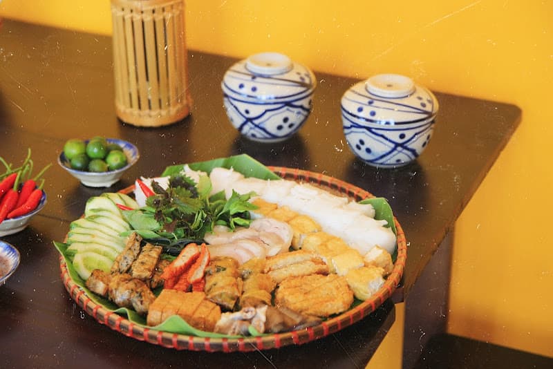 Hình ảnh Bếp Nhà Hiền - Bún Đậu Mắm Tôm - 3