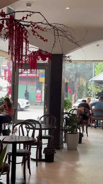 Hình ảnh D.Cafe&Bistro - wood fired pizza & steak - pizza ngon nhất Ninh Bình - 4
