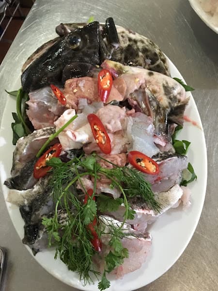 Hình ảnh Nhà hàng bonbon cột 5 đường bao biển - 2