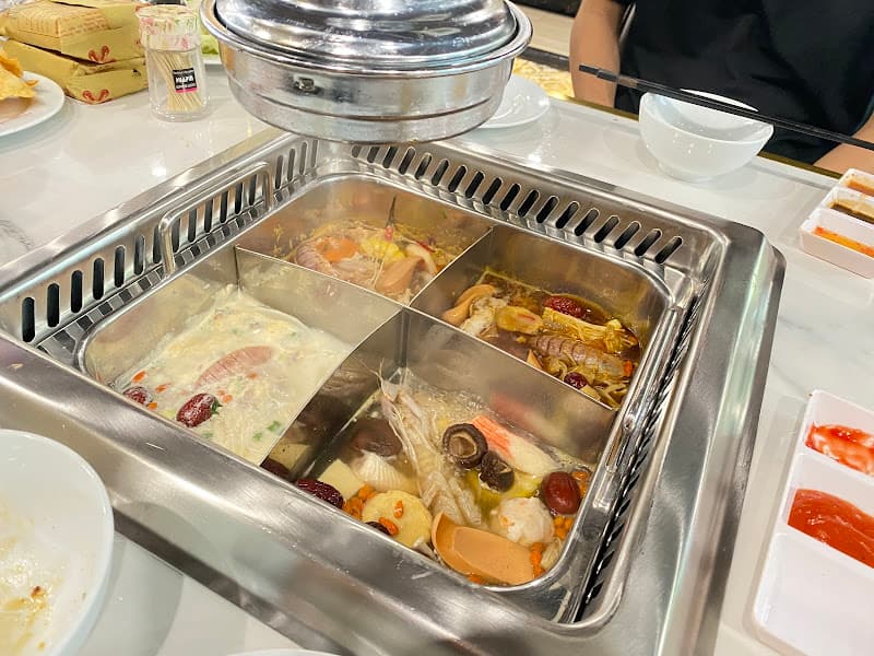 Hình ảnh HaiLi Buffet Hotpot and BBQ Hạ Long-HònGai - 2
