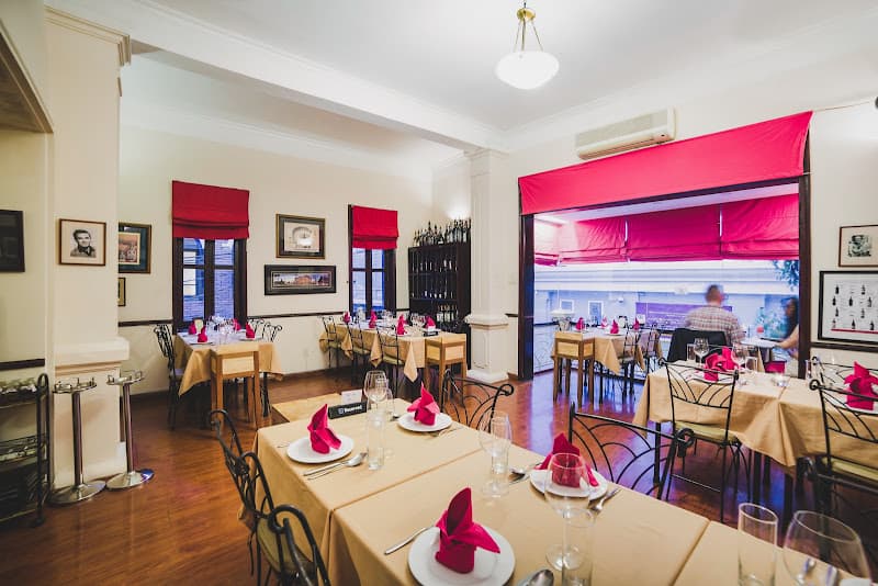 Pane e Vino Italian Restaurant & Wine Shop - Opera House