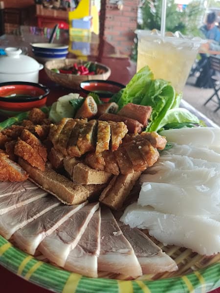 Bún đậu mắm tôm Cô Ba Ngọc