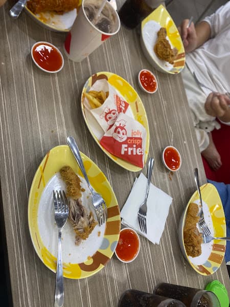 Hình ảnh Jollibee Vincom Quảng Ngãi - 2