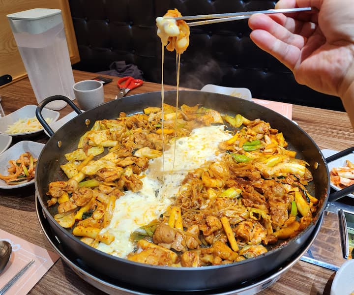Hình ảnh 이태원 하롱점 Nhà hàng Hàn Quốc Itaewon - 2