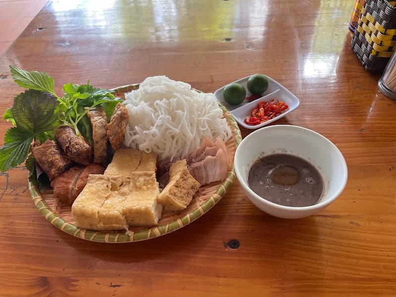 Ảnh bìa Bún đậu mơ