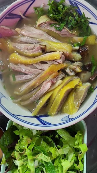Hình ảnh Chị Quẩy - Bún Bánh Đa Bề Bề - 4
