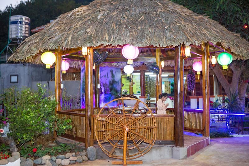 Hình ảnh Nhà Hàng Hoa Núi - 5