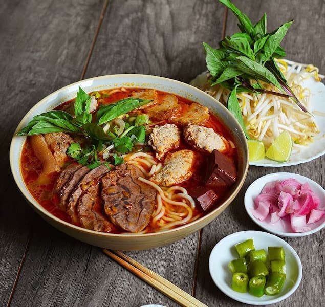 Hình ảnh Bánh canh cá lóc nồi đât Tương Vy - 4