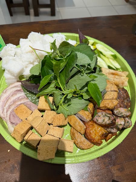Hình ảnh Đậu Quán - Bún Đậu Mắm Tôm Chuẩn Vị Hà Nội - 3