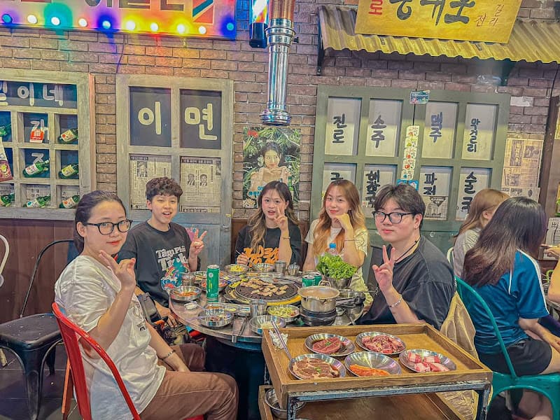 Ảnh bìa ECO KOREA 1980s BBQ