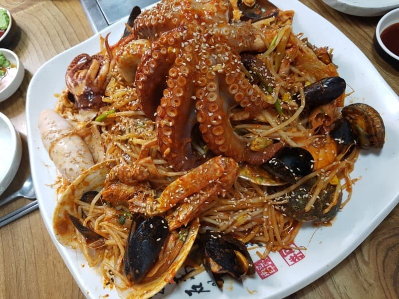 Hình ảnh Nhà hàng Hàn Quốc Bắp Độc - 3