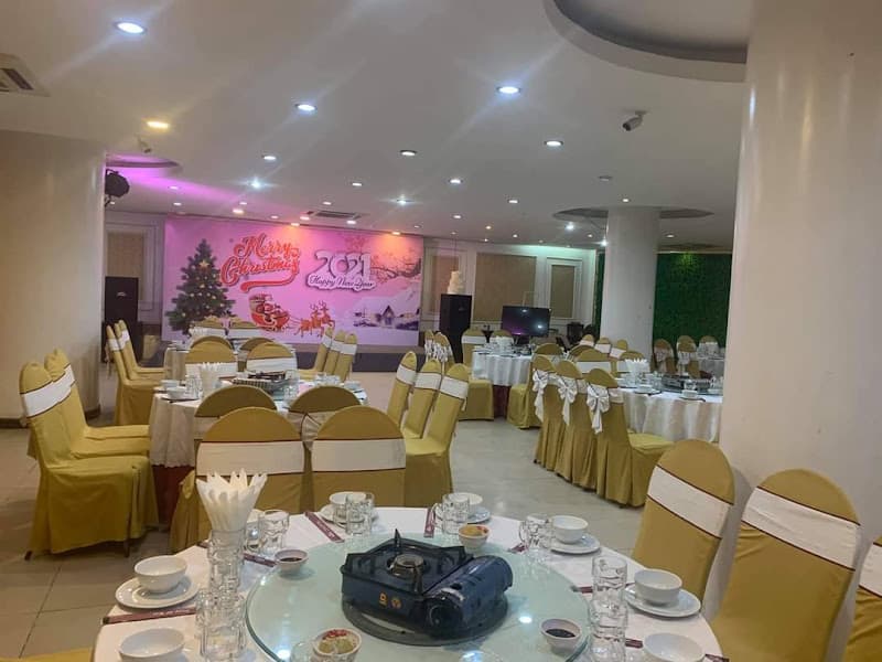 Hình ảnh Cung lễ hội Restaurant - 3
