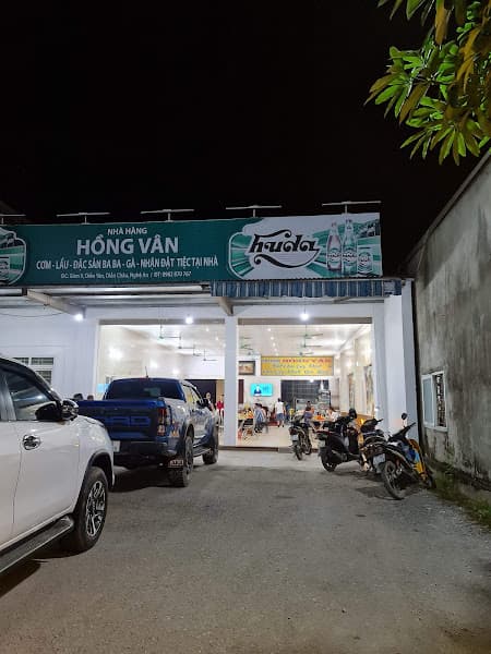 Ảnh bìa nhà hàng hồng vân ga yên lý