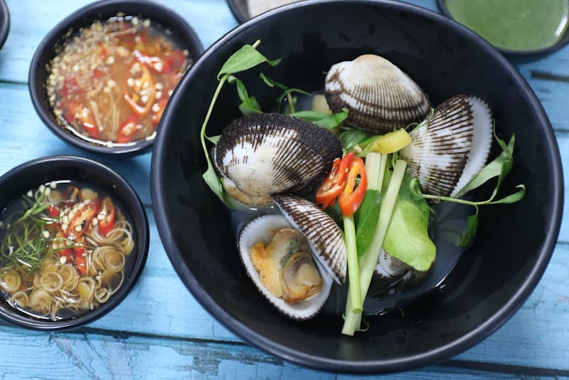 Hình ảnh Quán Slow - Chị Ba - Ốc & Bún đậu mắm tôm - 4