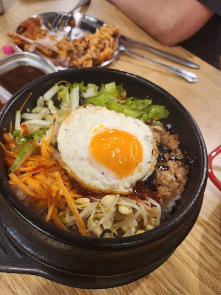 Hình ảnh Handak korean chicken restaurant - 2