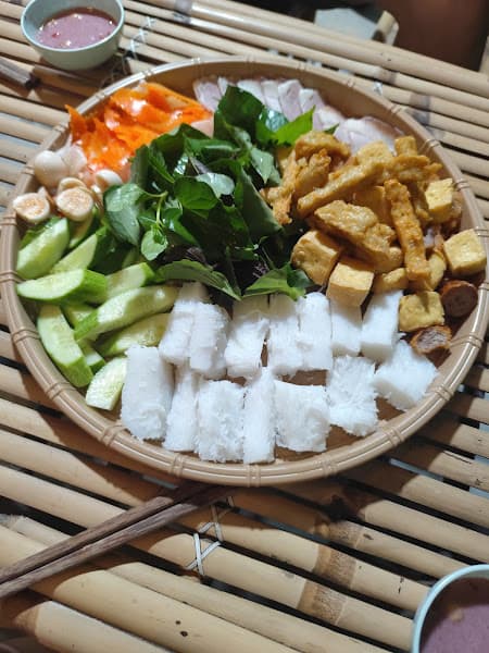 Hình ảnh Bún đậu mắm tôm Hai Chị Em - 4