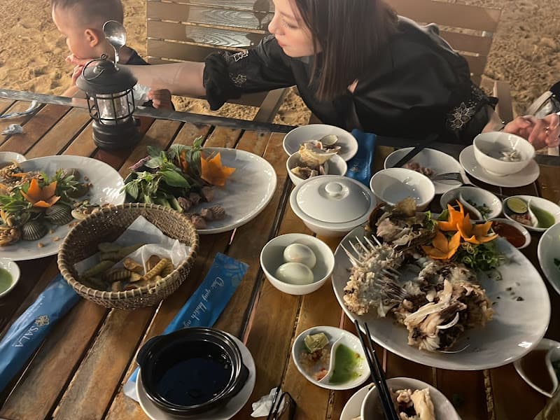 Hình ảnh Sala TuyHoa Beach Club - Nhà hàng hải sản - Seafood - Coffee - 5