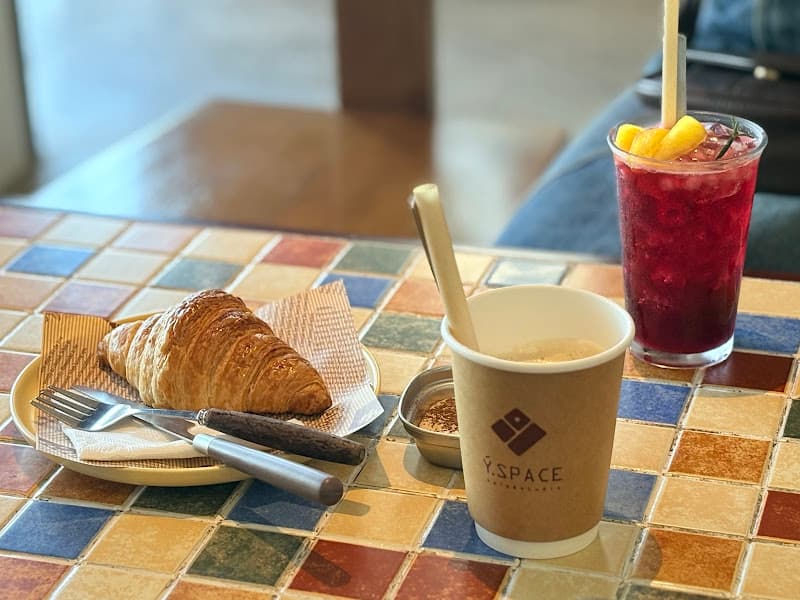 Hình ảnh Ý Space Kafe & Studio - 2