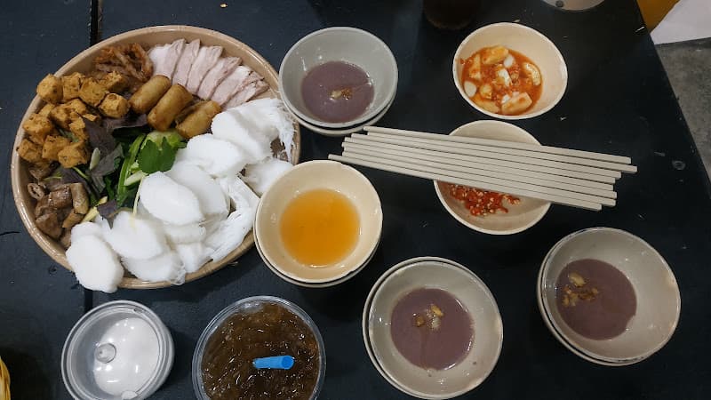 Hình ảnh Bún Đậu Cô Chang-Chợ Bùi Đức - 2