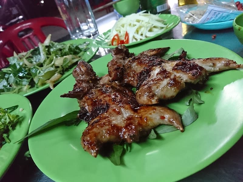 Hình ảnh Quán Ăn Nhà Lá - 3