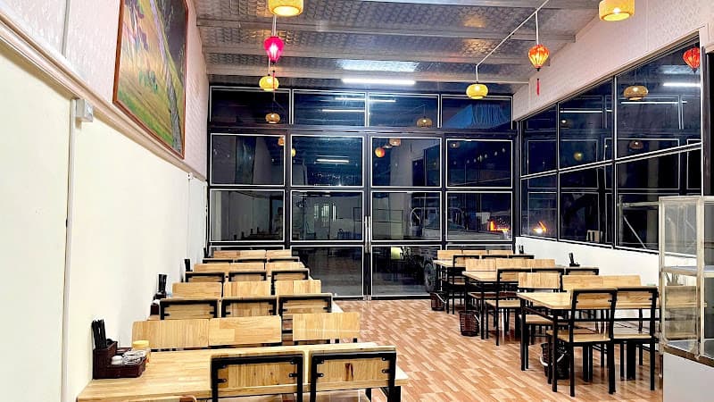 Bún Cường cảnh quán ( tiết canh dê, cháo lòng, bún đậu mắm tôm)
