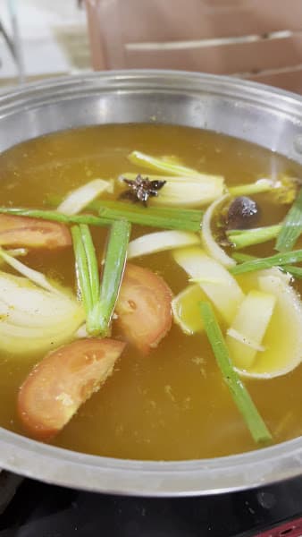 Hình ảnh Cơm phượt-lẩu gà đen Chi Cu Cu - 2