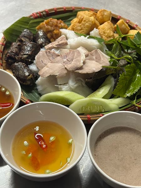 Quán Bún Đậu Mẹt Thuỷ Nhàn