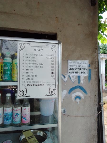 Trà sữa, Bánh tráng trộn, Giải khát