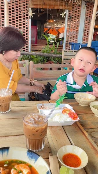 Hình ảnh Sut Yot Thai - 2