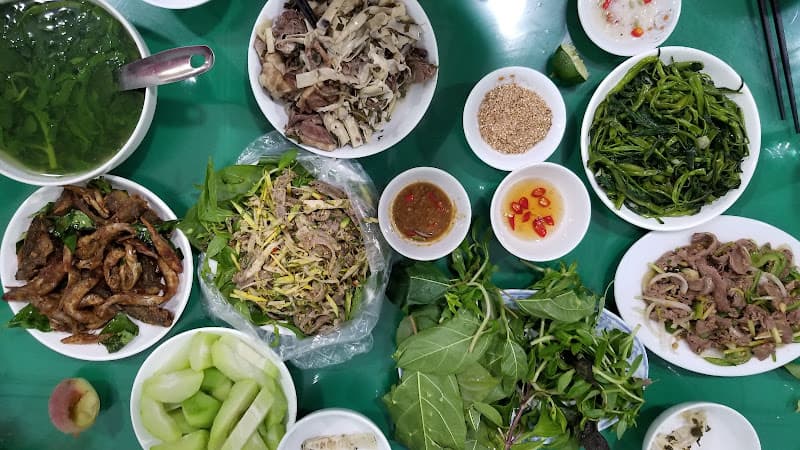 Hình ảnh Nhà hàng Tình Cốc Đồng Văn - 3