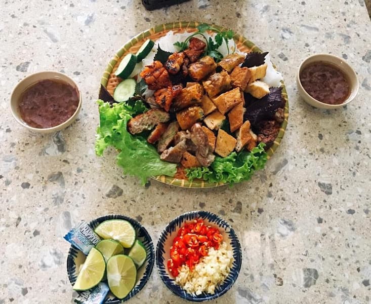 Hình ảnh Quán Bún đậu Yến Nhi - 3