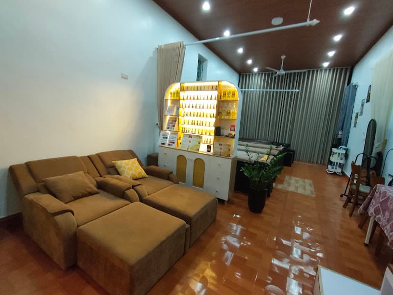 Hình ảnh Chill Chill Spa Massage - Nail - Hair Washing shampoo(Gội Đầu Thư Giãn) - 6