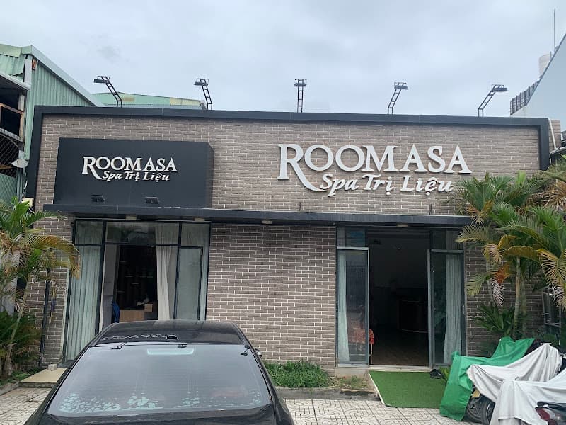 Hình ảnh Massage Trị Liệu Căng Cơ – ROOMASA - 3