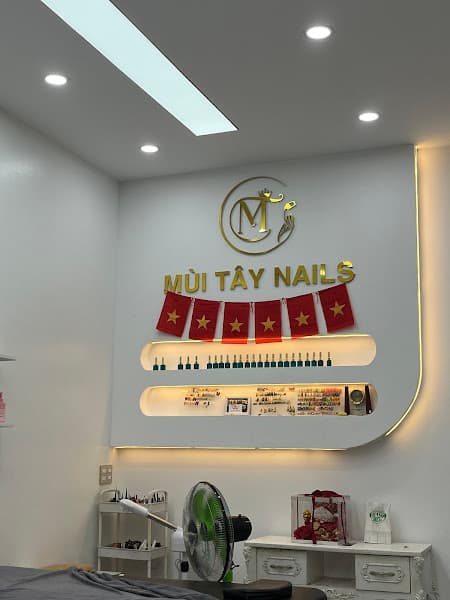 Hình ảnh MÙI TÂY NAILS - 3