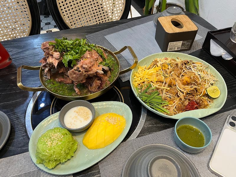 Hình ảnh NarCi Thai - 4