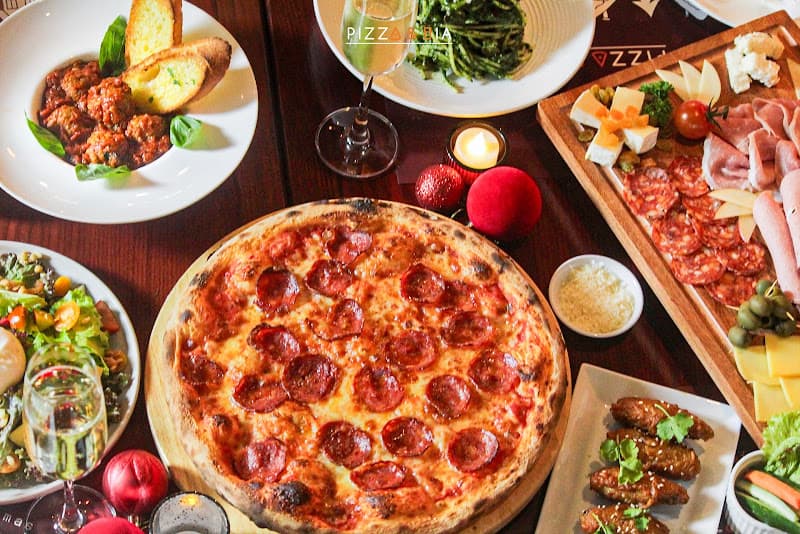 Hình ảnh Pizza & Bia - 4