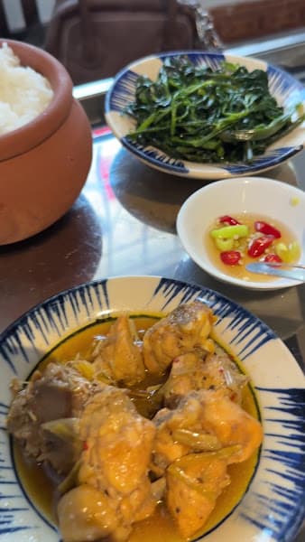 Hình ảnh Nhà - cơm và cà phê - 3