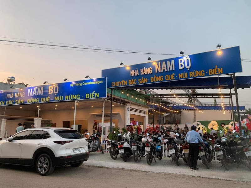 Ảnh bìa Nhà Hàng Nam Bộ Cơm Niêu Sài Gòn
