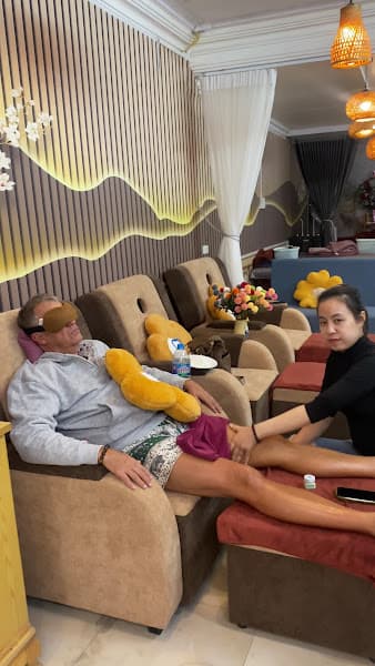 Hình ảnh HIẾU TAM CỐC HEAVENLY SPA -Massage-Nail-Head-Washing - 4
