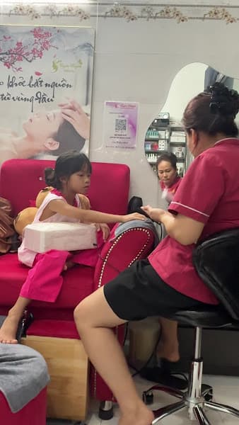 Hình ảnh Tuyền Huỳnh Beauty – Nail, Mi, Massage & Chăm Sóc Da Bảo Lộc. - 4